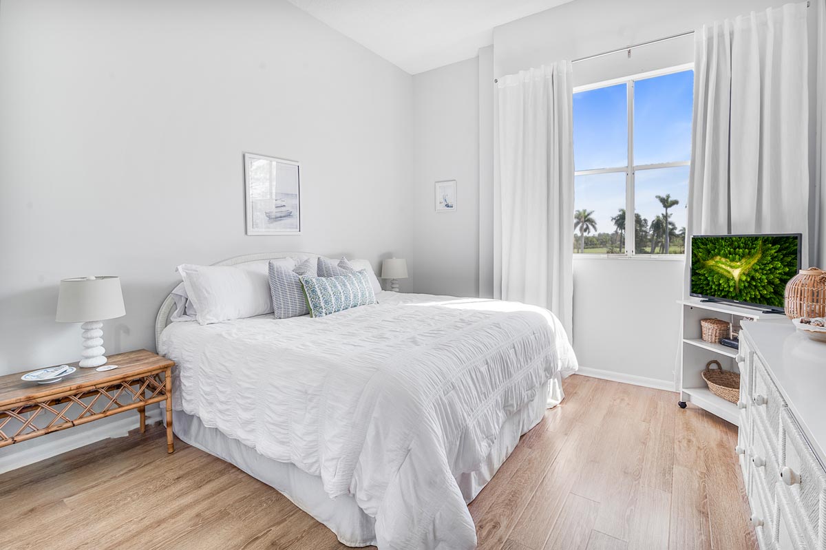 Fully Furnished & Stylishly Comfortable Bed Space