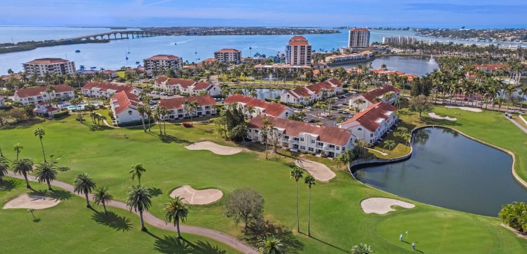 Isla del sol golf course