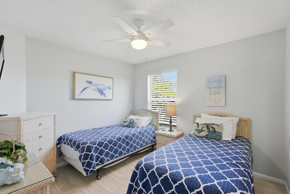 2 bed room