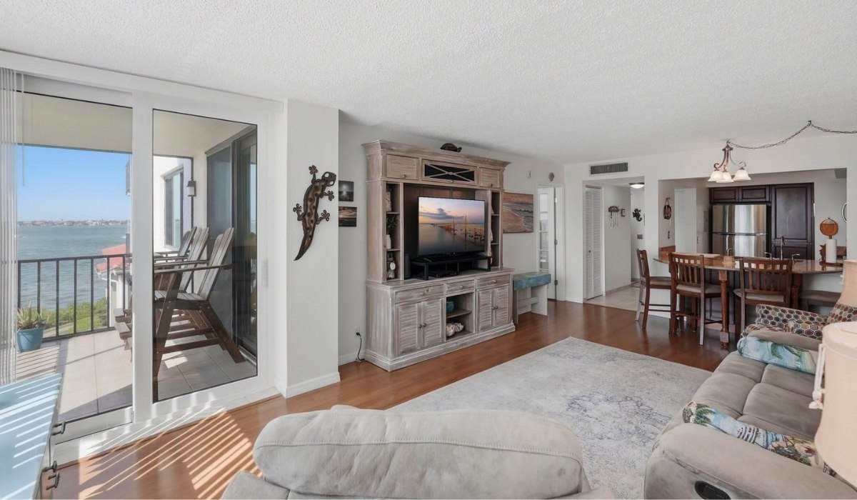 condo living room